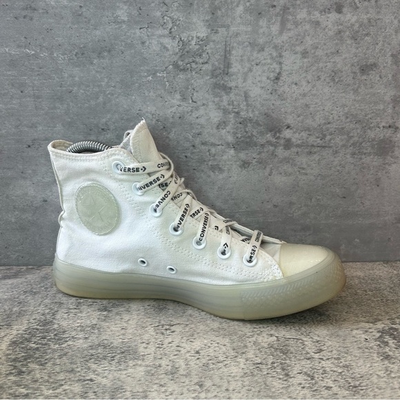 Converse Chuck Taylor All Star Hi Sneakers Womens sz 7.5 - off white - Picture 3 of 6